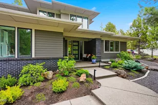 2966 NW Meldrum Ct, Bend, OR 97703 - Photo 4