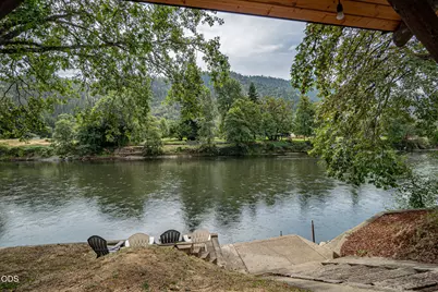 5605 Foothill Boulevard, Rogue River, OR 97537 - Photo 8