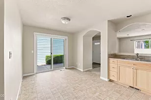 417 NW 27th St, Redmond, OR 97756 - Photo 16