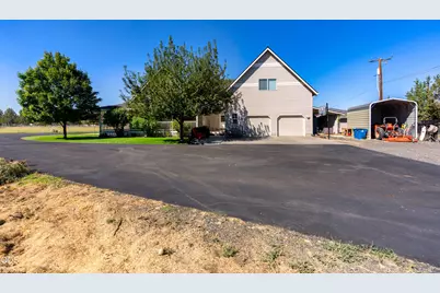 6225 SW Zenith Avenue, Redmond, OR 97756 - Photo 76