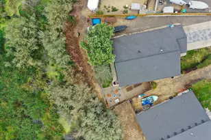 1144 Highlands Dr, Eagle Point, OR 97524 - Photo 26