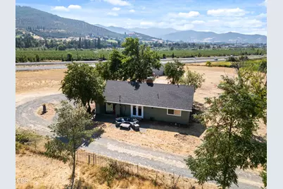 728 W Valley View, Ashland, OR 97520 - Photo 52
