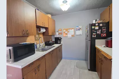 1518 Pleasant Avenue, Klamath Falls, OR 97601 - Photo 12