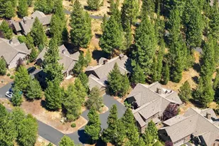 56556 Caldera Springs Ct, Bend, OR 97707 - Photo 58