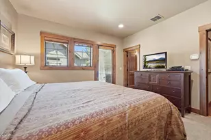 56556 Caldera Springs Ct, Bend, OR 97707 - Photo 42