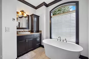 19151 Mount Shasta Ct, Bend, OR 97703 - Photo 36