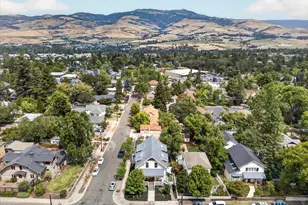 533 Fairview St, Ashland, OR 97520 - Photo 56