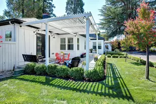 123 Vancouver Ave, Medford, OR 97504 - Photo 78