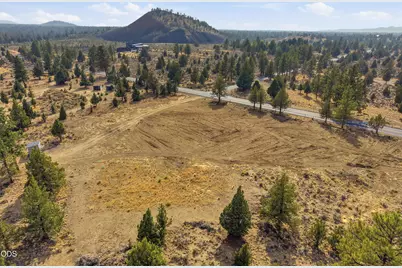 22018 Quebec Court, Bend, OR 97702 - Photo 12