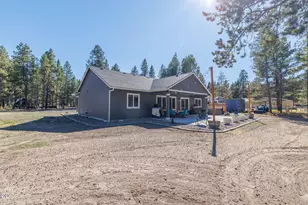17450 Meadow Way, Bend, OR 97707 - Photo 10