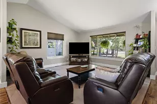 17476 Rail Dr, Bend, OR 97707 - Photo 6