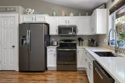 17476 Rail Drive, Bend, OR 97707 - Photo 12