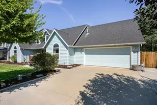 2067 NW Poplar Pl, Redmond, OR 97756 - Photo 42