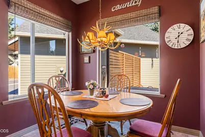 70116 Sorrell Drive, Sisters, OR 97759 - Photo 34