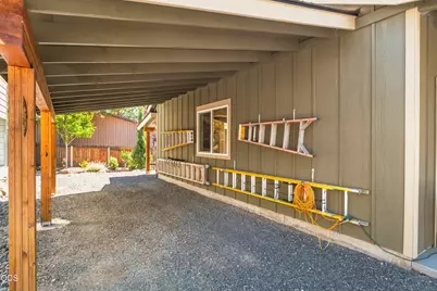 70116 Sorrell Drive, Sisters, OR 97759 - Photo 70