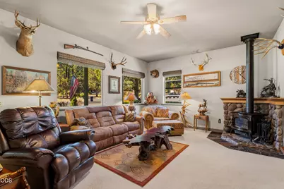 70116 Sorrell Drive, Sisters, OR 97759 - Photo 16