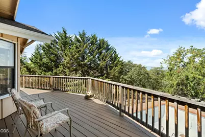 1459 Highcrest Drive, Medford, OR 97504 - Photo 32