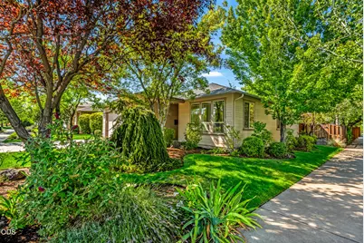 2960 NE Conners Avenue, Bend, OR 97701 - Photo 2