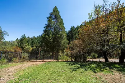 [Address not provided], Medford, OR 97501 - Photo 8