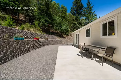 [Address not provided], Medford, OR 97501 - Photo 6