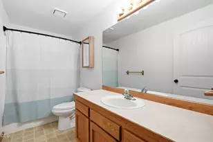 1983 NE Jackson Ave, Bend, OR 97701 - Photo 24