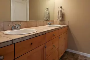20441 Brentwood Ave, Bend, OR 97702 - Photo 12