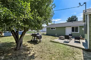 834 NW Ewen St, Prineville, OR 97754 - Photo 4
