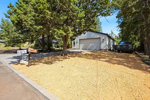 1240 NE 11th St, Bend, OR 97701 - Photo 32