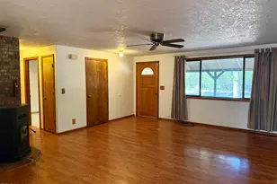 50842 Deer Forest Dr, La Pine, OR 97739 - Photo 4