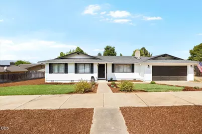 1789 Inverness Drive, Medford, OR 97504 - Photo 1