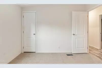 61000 Brosterhous Road #UNIT 26, Bend, OR 97702 - Photo 24