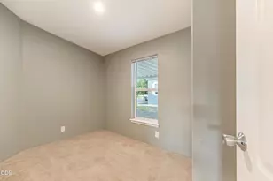 61000 Brosterhous Rd, Bend, OR 97702 - Photo 18