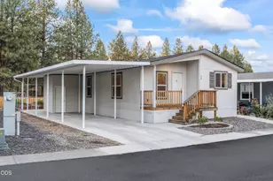 61000 Brosterhous Rd, Bend, OR 97702 - Photo 30