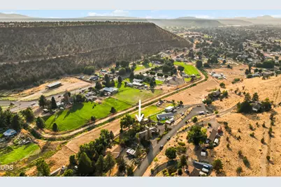 2582 SE Hill Street, Prineville, OR 97754 - Photo 6