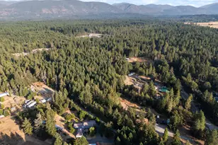 3580 Rockydale Rd, Cave Junction, OR 97523 - Photo 34