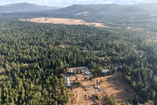 3580 Rockydale Rd, Cave Junction, OR 97523 - Photo 32