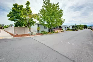 2398 Mulberry Ct, Grants Pass, OR 97527 - Photo 24