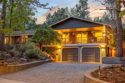 1510 NW West Hills Avenue, Bend, OR 97703 - Photo 1