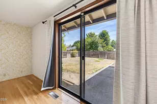 2323 Kona, Medford, OR 97504 - Photo 22