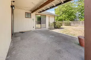 2323 Kona, Medford, OR 97504 - Photo 26