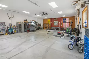 15420 Mustang Rd, Klamath Falls, OR 97603 - Photo 52