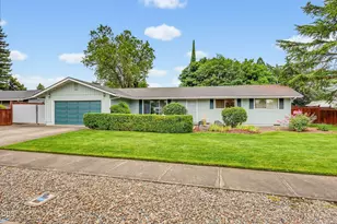 1964 Camellia Ave, Medford, OR 97504 - Photo 1