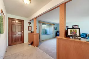1964 Camellia Ave, Medford, OR 97504 - Photo 10