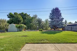 1832 Nancy Ave, Central Point, OR 97502 - Photo 12