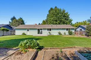 1832 Nancy Ave, Central Point, OR 97502 - Photo 22