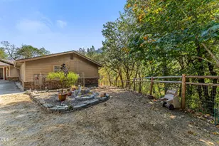 12330 E Evans Creek Rd, Rogue River, OR 97537 - Photo 52