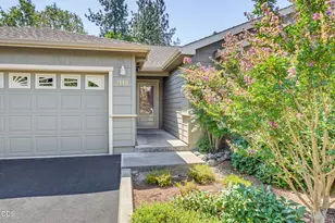2140 Birchwood Ln, Ashland, OR 97520 - Photo 2