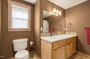 61390 Merriewood Ct, Bend, OR 97702 - Photo 22