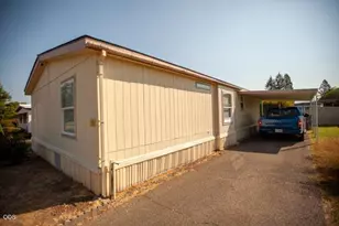 5076 Leonard Rd, Grants Pass, OR 97527 - Photo 12
