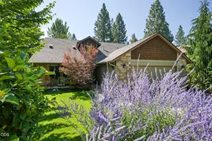 19863 Porcupine Dr, Bend, OR 97702 - Photo 8